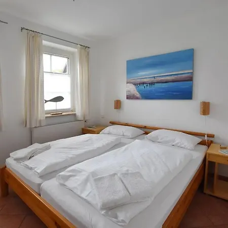 Apartment Ferienwohnung, App 17 Westerland