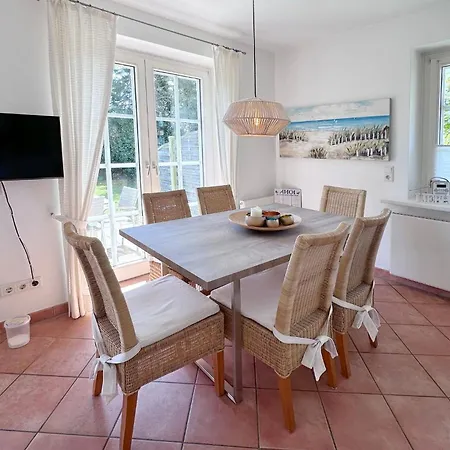 Apartment Ferienwohnung, App 17 Westerland